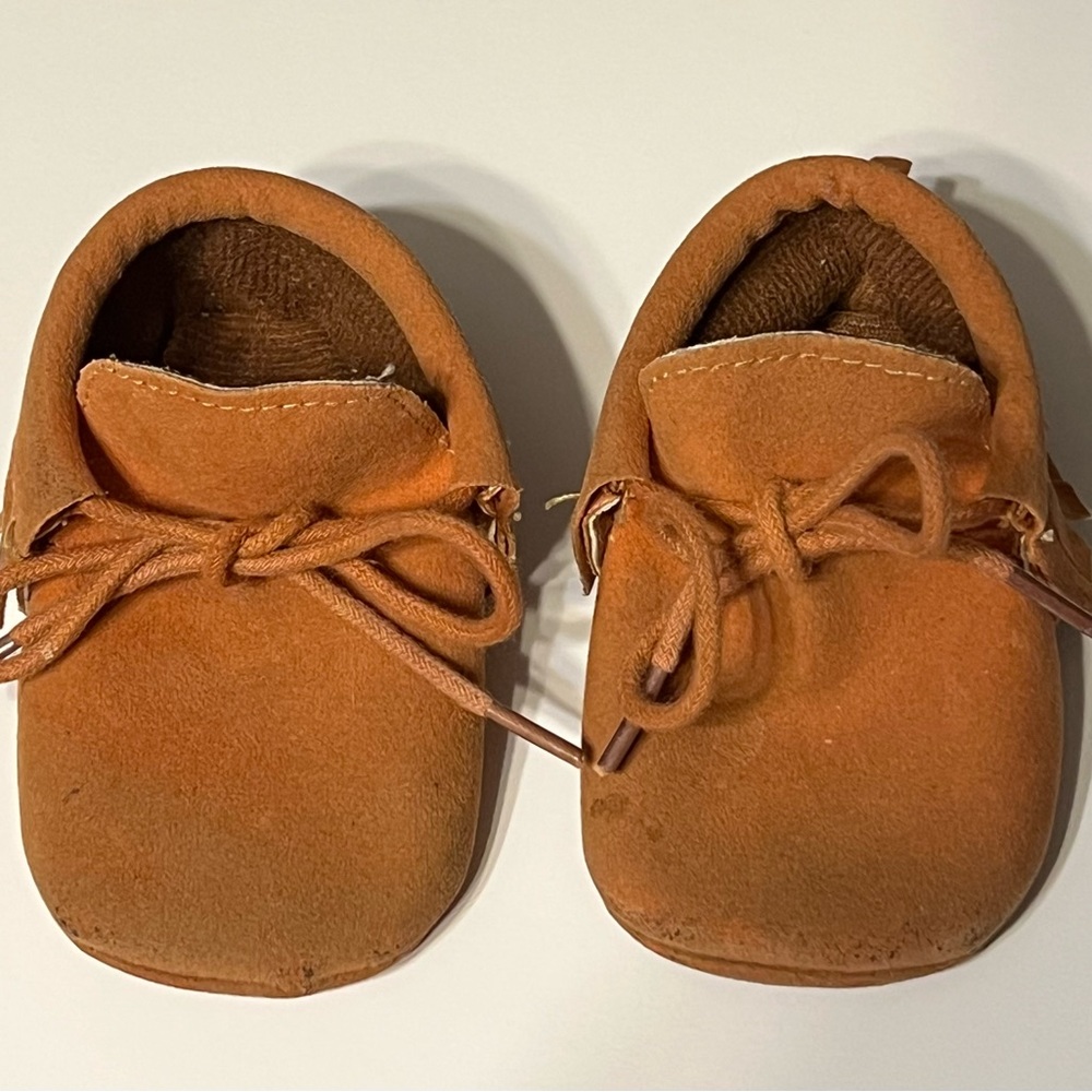 Baby Rust Suede Moccasin Shoes size 0-6